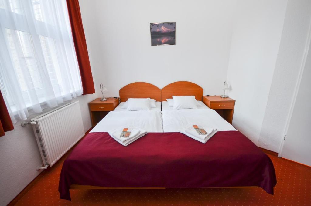Broadway City Guesthouse ブダペスト エクステリア 写真
